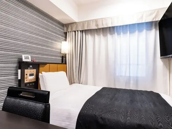 Tek Kişilik Oda, 1 Tek Kişilik Yatak, Sigara İçilmez