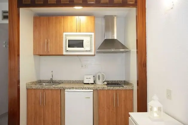 Stüdyo (2 Adults & 1 Child)