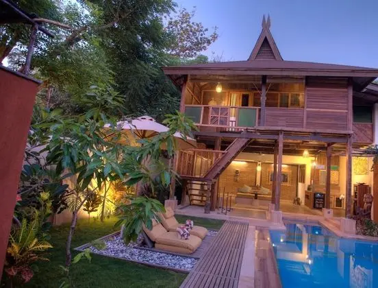 Deluxe Villa, 1 Yatak Odası, Havuz Manzaralı, Havuz Kenarı
