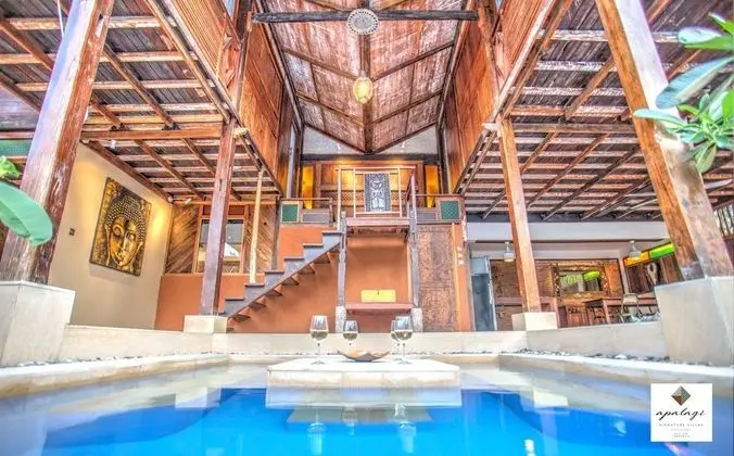 Luxury Üç Kişilik Oda, 3 Yatak Odası, Havuz Manzaralı, Havuz Kenarı
