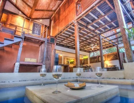 Luxury Üç Kişilik Oda, 3 Yatak Odası, Havuz Manzaralı, Havuz Kenarı