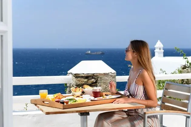 1 Çift Kişilik Veya 2 Tek Kişilik Yatak Superior