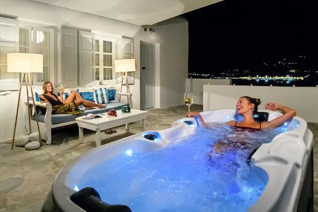 1 Çift Kişilik Veya 2 Tek Kişilik Yatak Superior