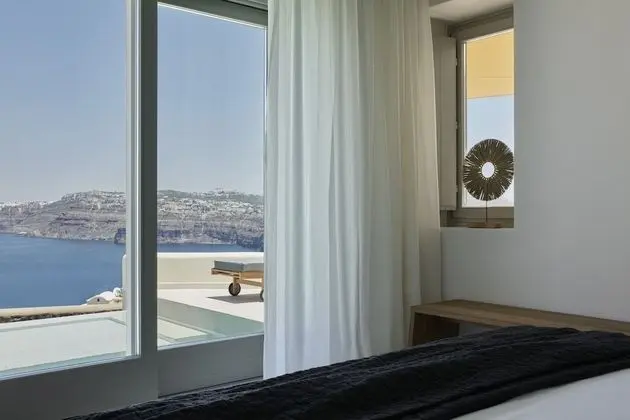 Family Studio Suite, Private Pool, Sea View - 100 meters away from the main building