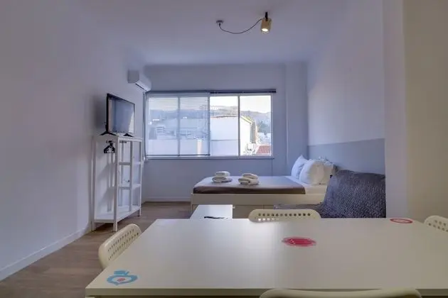 Apart Daire, 1 Büyük (Queen) Boy Yatak ve Çekyat, Sigara İçilmez, Şehir Manzaralı