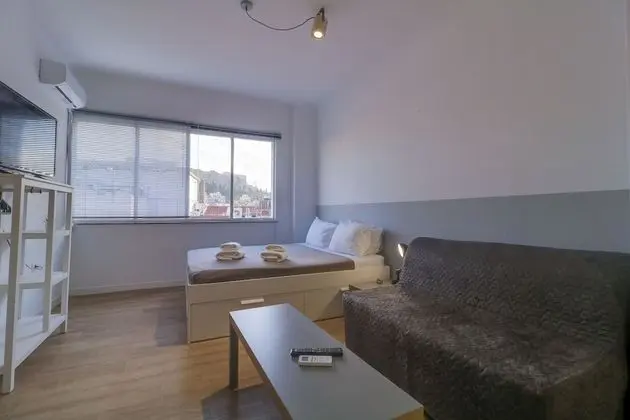 Apart Daire, 1 Büyük (Queen) Boy Yatak ve Çekyat, Sigara İçilmez, Şehir Manzaralı