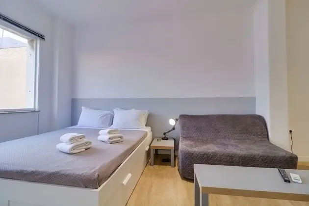 Apart Daire, 1 Büyük (Queen) Boy Yatak ve Çekyat, Sigara İçilmez, Şehir Manzaralı