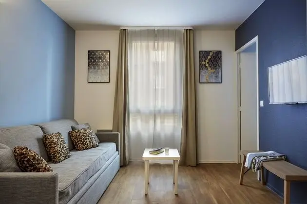 Apart Daire, 1 Çift Kişilik Yatak