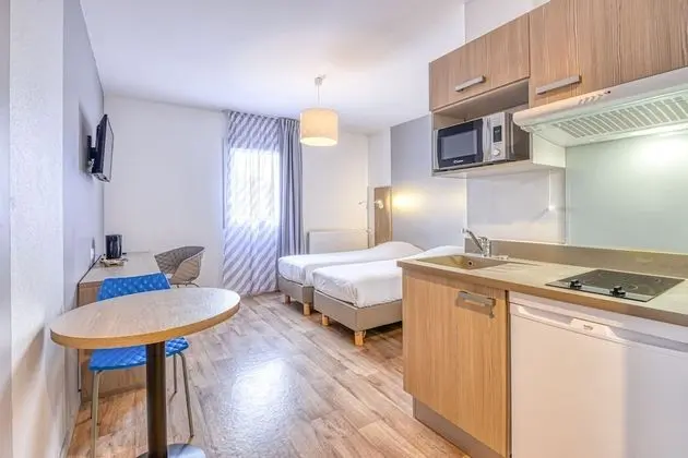 Stüdyo, 2 Tek Kişilik Yatak