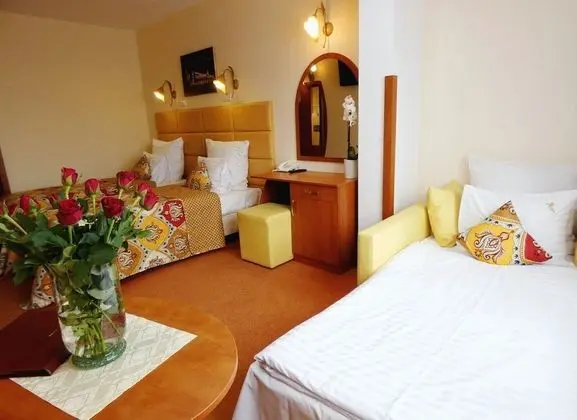 Üç Kişilik Oda, Küçük Mutfak