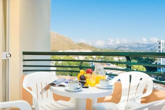 Stüdyo, Teras