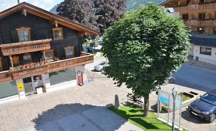 Apart Daire (Dorfplatzl, plus cleaning fee 120,-€)