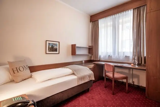 Apartment, 2 bedrooms, mountain view ( plus final cleaning fee 90 EUR to be paid on spot )