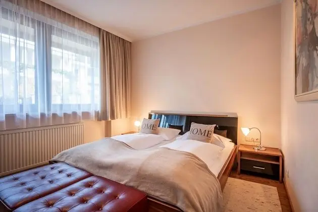 Apartment, 2 bedrooms, mountain view ( plus final cleaning fee 90 EUR to be paid on spot )