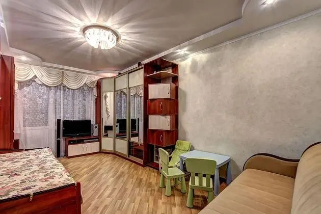 Apart Daire, Mutfak, Avlu