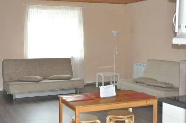 Standard Apart Daire, Bahçe Manzaralı