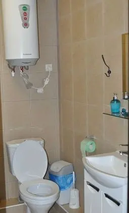 Standard Apart Daire, Bahçe Manzaralı