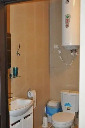 Standard Apart Daire, Bahçe Manzaralı