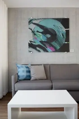 Superior Stüdyo, Teras