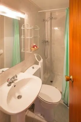 Apart Daire, 2 Yatak Odası (No elevator)