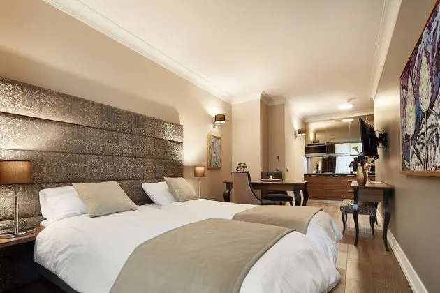 Luxury Tek Büyük veya İki Ayrı Yataklı Oda