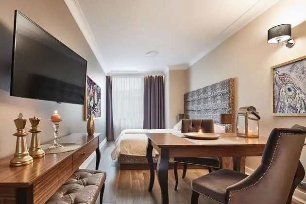 Luxury Tek Büyük veya İki Ayrı Yataklı Oda