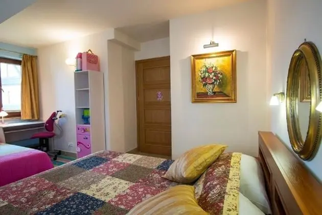 Apart Daire (Jaskier)