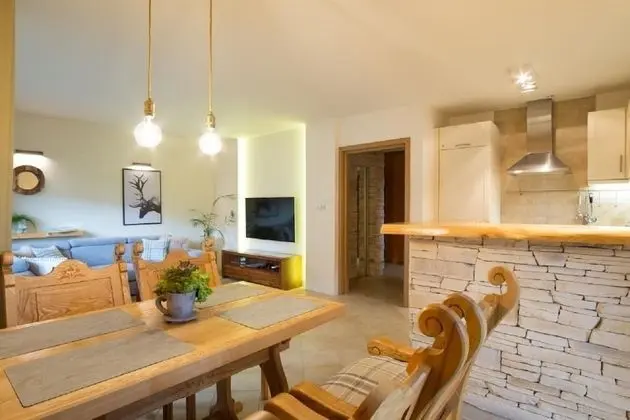 Apart Daire (Jaskier)