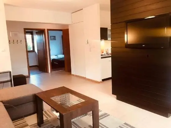 Apart Daire (Z Kamiennym Tarasem)