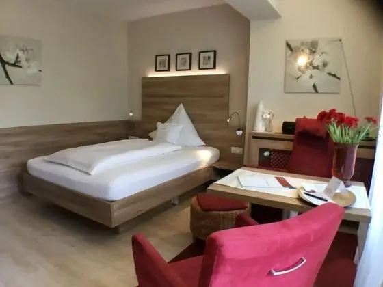 Tek Kişilik Oda, Park Manzaralı