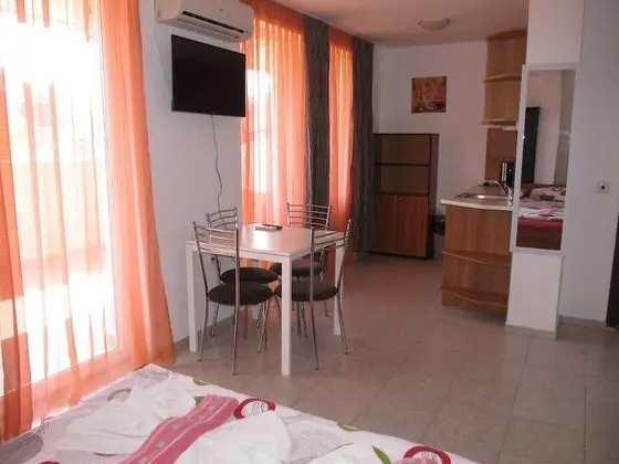 Deluxe Stüdyo
