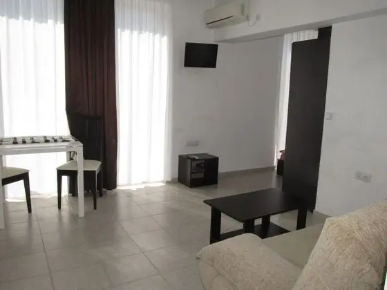 Deluxe Stüdyo