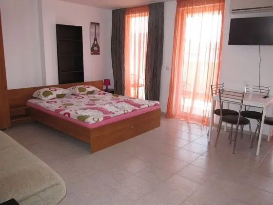 Deluxe Stüdyo