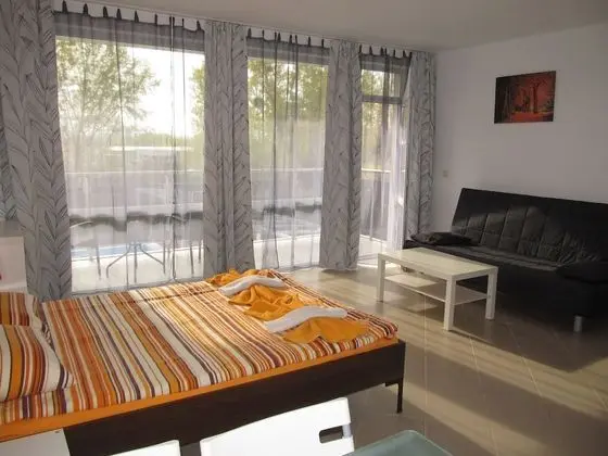 Deluxe Stüdyo