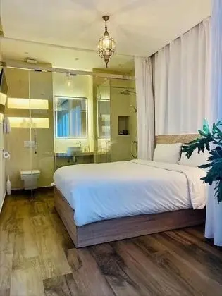 Standard Oda, Kanal Manzaralı