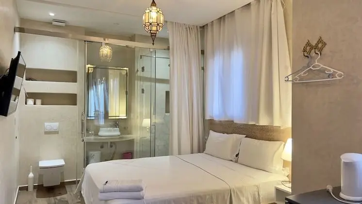 Standard Oda, Kanal Manzaralı