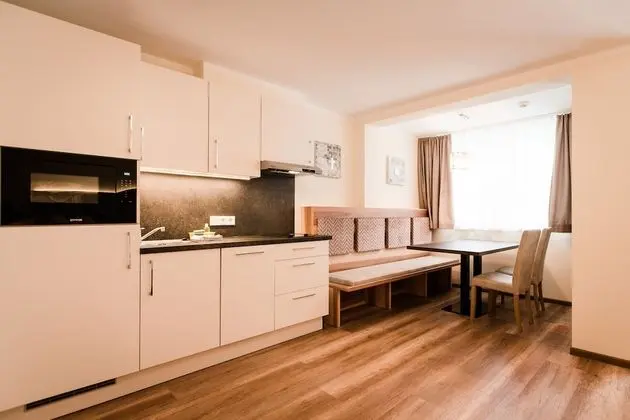 Superior Stüdyo, Mutfak, Dağ Manzaralı