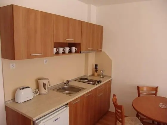 Apart Daire, 1 Yatak Odası, Küçük Mutfak