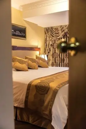 Tek Büyük Yataklı Oda, 1 En Büyük (King) Boy Yatak