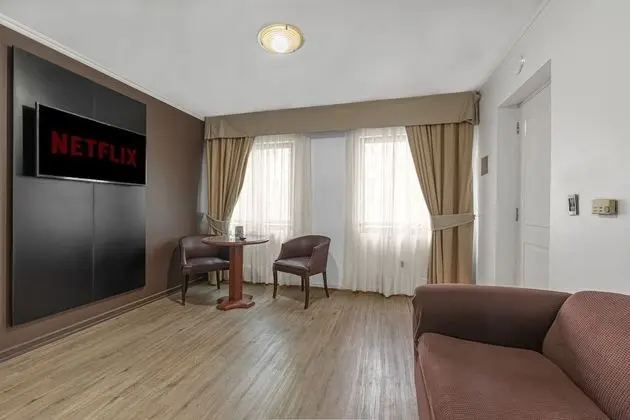 Standard Büyük Yataklı Tek Kişilik Oda