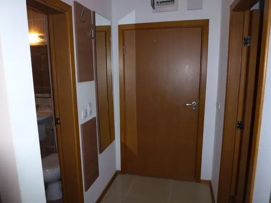 Comfort Apart Daire, Havuz Manzaralı