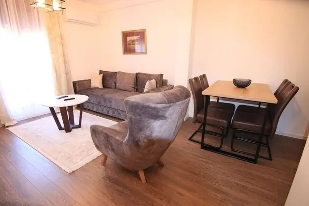 Exclusive Apart Daire