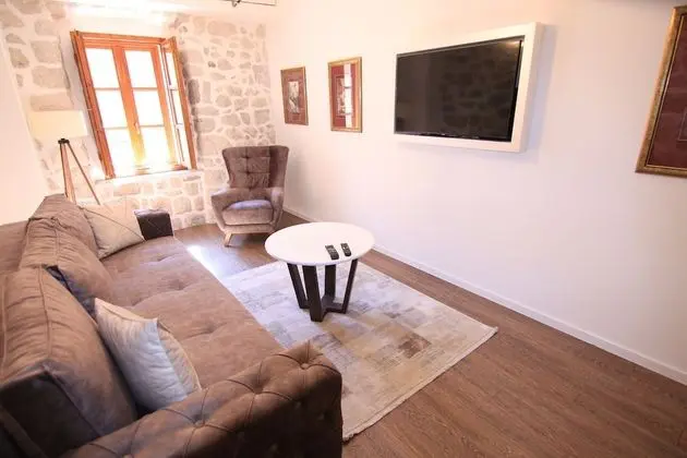 Grand Apart Daire