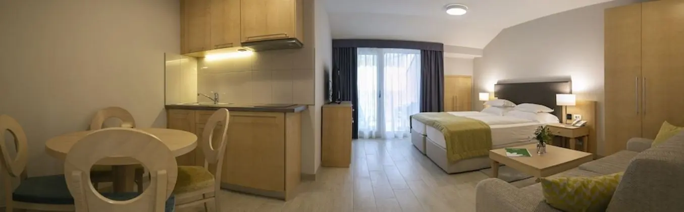 Stüdyo, Deniz Manzaralı