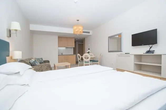 Stüdyo, Deniz Manzaralı