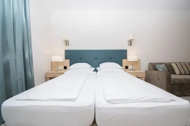 Stüdyo, Deniz Manzaralı