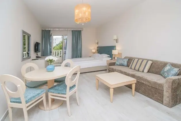 Stüdyo, Deniz Manzaralı