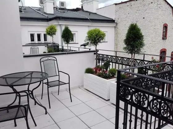 Tek Büyük Yataklı Oda, Teras