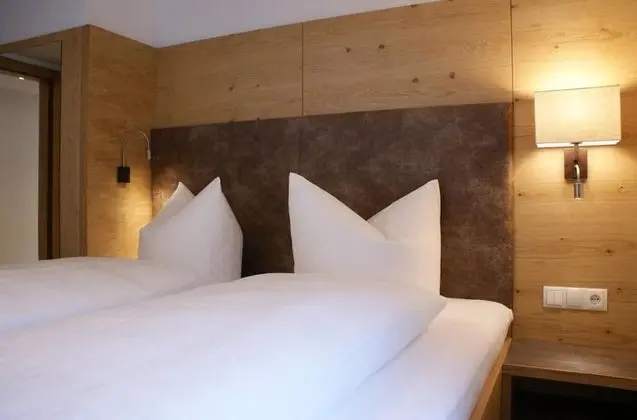 Apart Daire, 2 Yatak Odası, Balkon