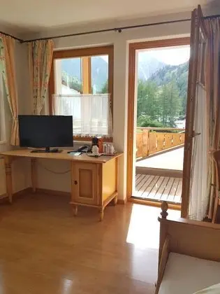 Comfort Apart Daire, 2 Banyolu, Dağ Manzaralı